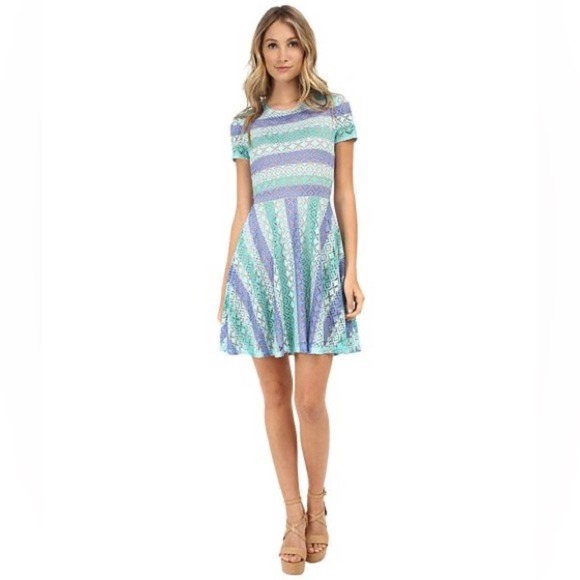 BCBGMaxAzria Dresses & Skirts - BCBG MAXAZRIA Blue Violet Mini Dress Size XXS